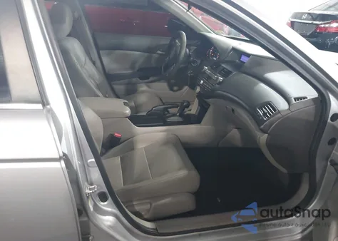 2010 Honda Accord 2.4 Lx из США, поврежденный, VIN 1HGCP2F32AA016123